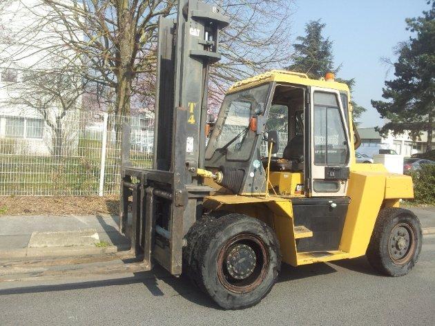 Chariot élévateur Caterpillar 8 tonnes Diesel