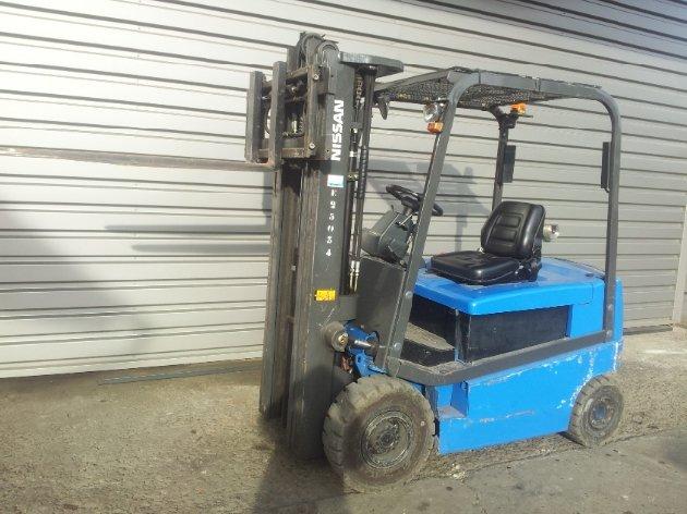 Chariot élévateur Nissan 2,5 tonnes Electrique